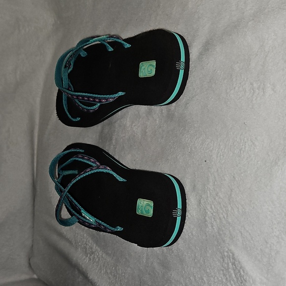 Teva Womens Olowahu Flip-Flop Black Teal Magenta Mush EVA Lightweight Vegan Sole - Picture 2 of 10